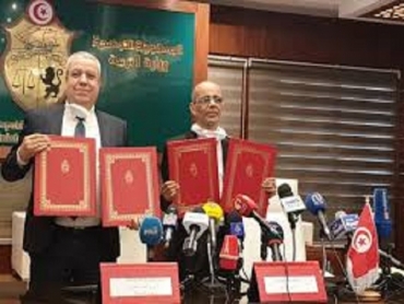 توقيع اتفاقية شراكة  بين وزارة التربية والتلفزة التونسية لإطلاق قناة تربوية