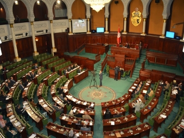 البرلمان ينفي تدخل الأمن لإنزال نواب الدستوري الحر من منصة الرئاسة