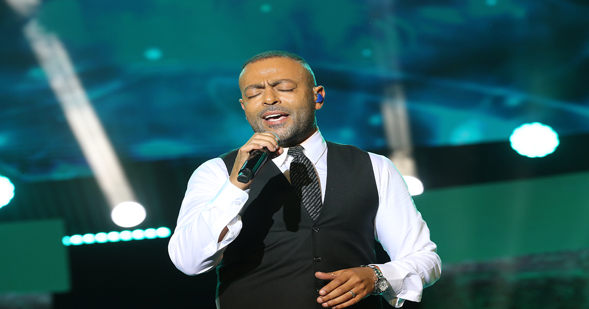 من "تسلم" إلى "مراية الحب": ثامر عاشور يكتب سردية الحب على ركح قرطاج